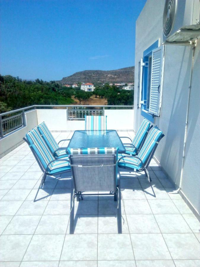 Elafonisos: Two Storey House On The Sea Front Exterior foto